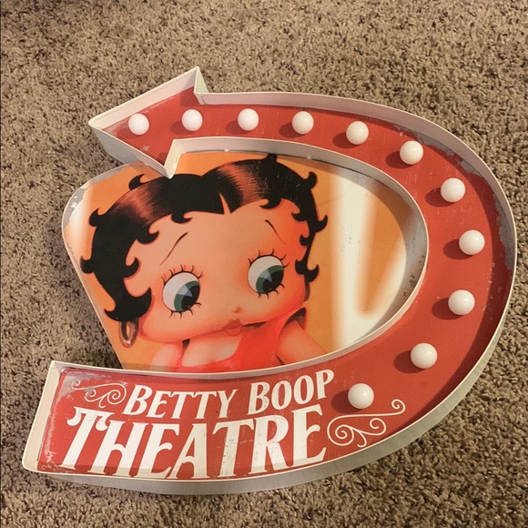 Betty Boop | Wall Decor | Betty Boop Theatre Sign | Poshmark